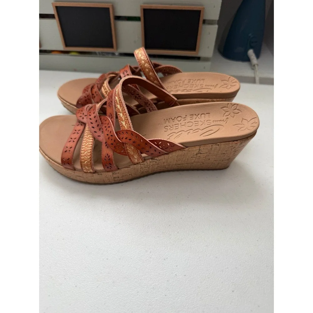 Skechers Cali Luxe Foam Womens Brown Strappy Cork Wedge Sandals Sz 8